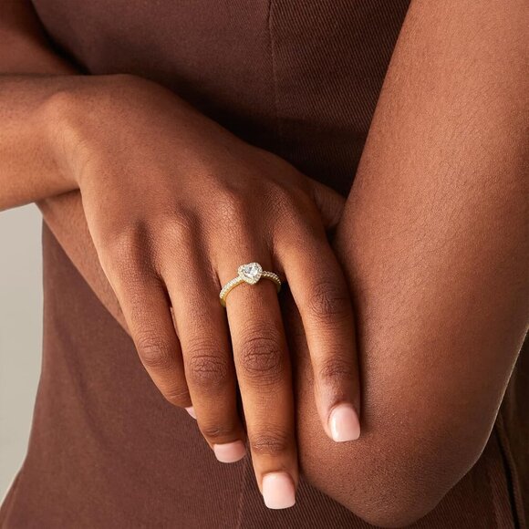 14K Gold Plated Heart Halo Ring for Women Size 7 Promise Jewelry - Picture 2 of 6